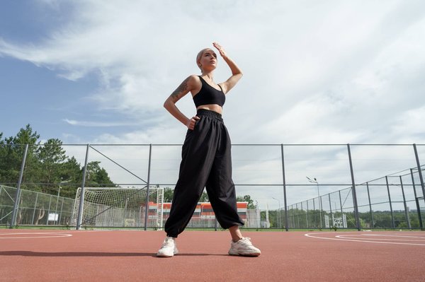 Evolution du style vestimentaire baggy dans la mode actuelle