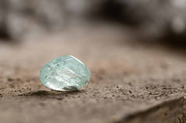 À la découverte de l'aigue marine : Une pierre précieuse aux reflets envoûtants